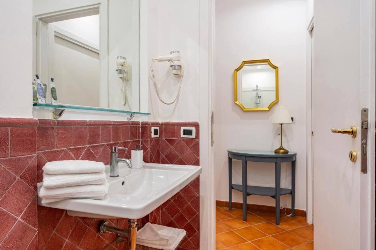Fori Imperiali Luxe Mansion Hotel Roma Exterior foto